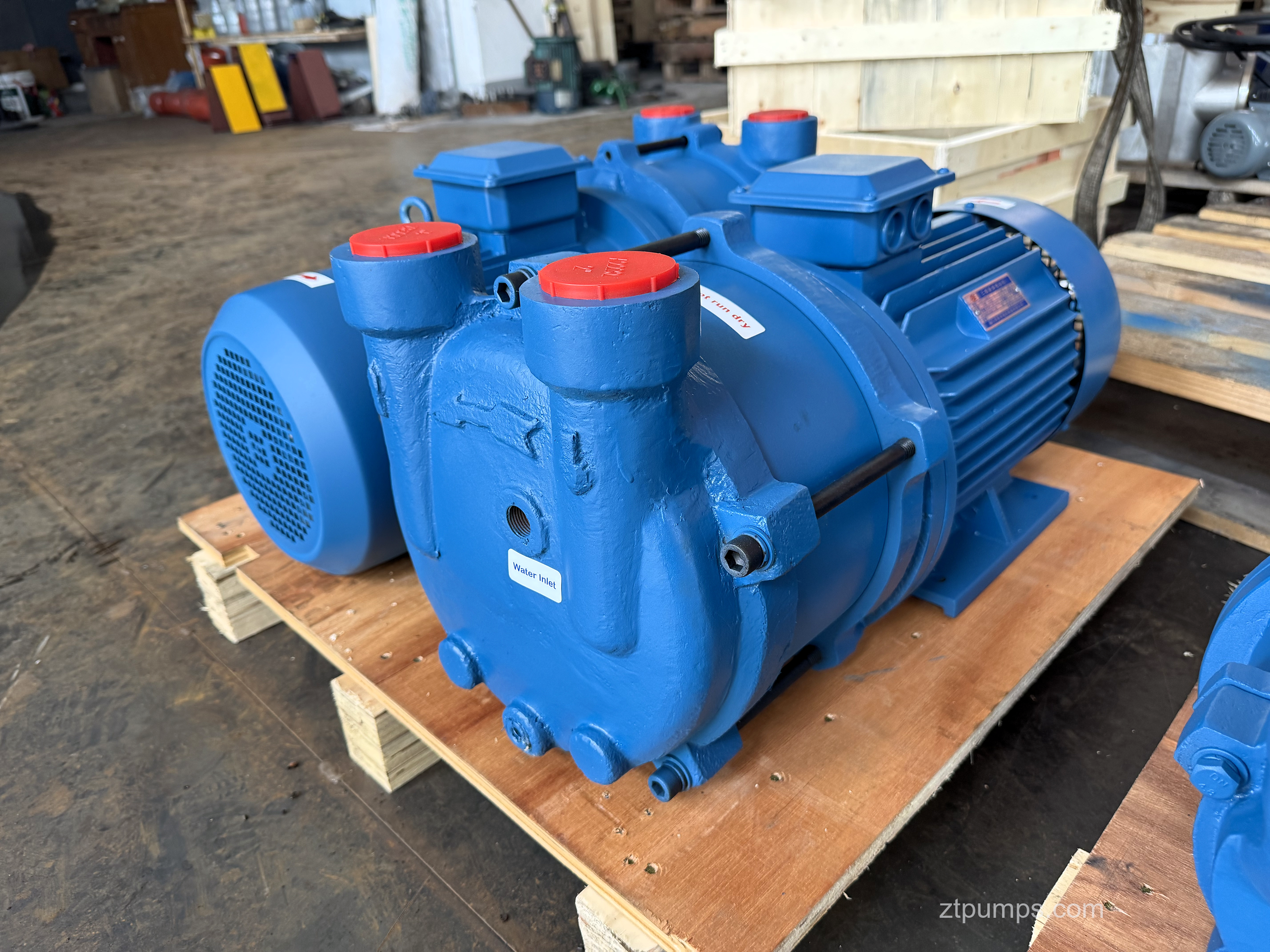 SZ Series liquid ring vacuum pump — pump body close-up